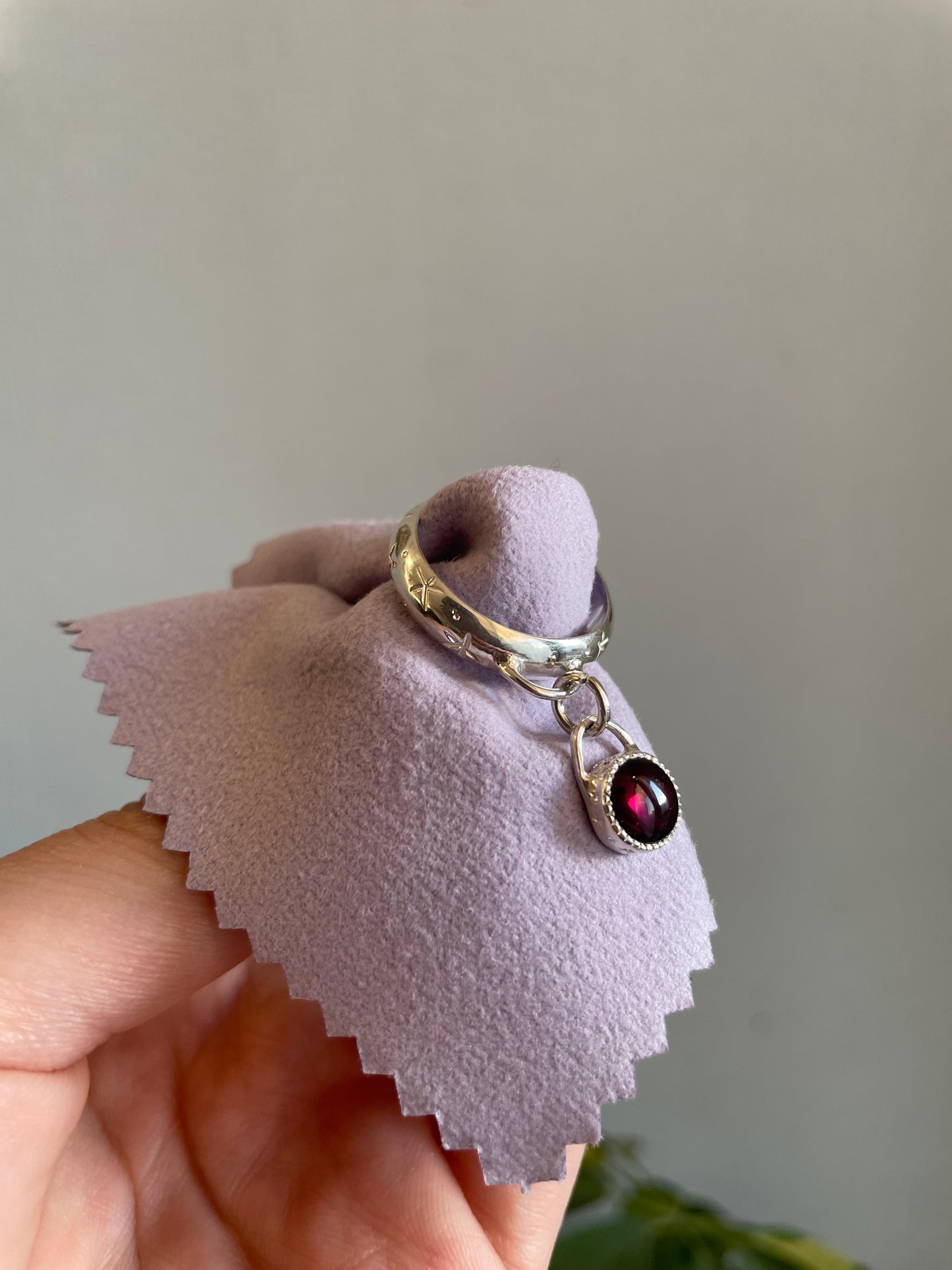 Anillo Estelar con dije